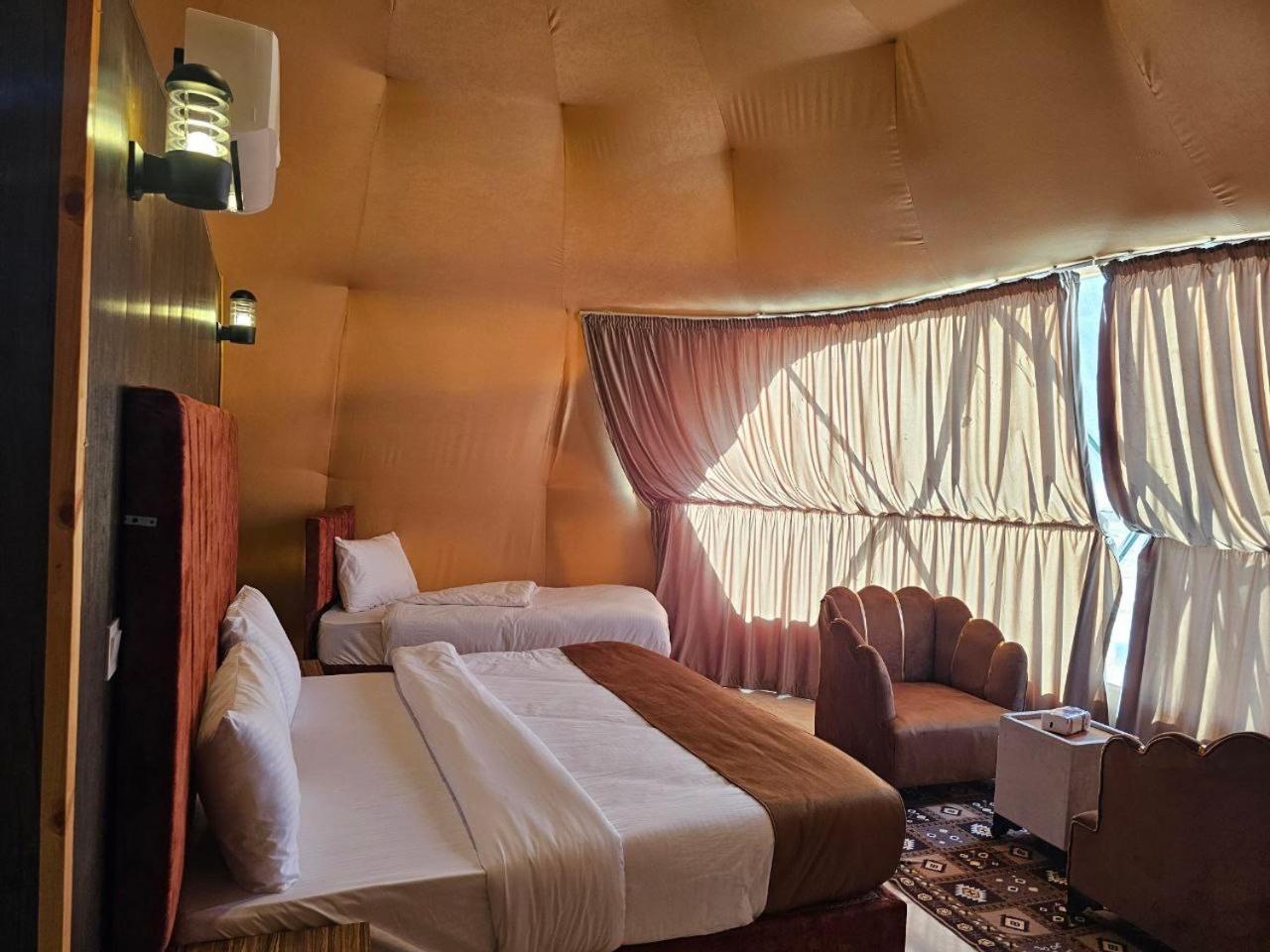 Wadi Rum Oscar Camp Екстер'єр фото