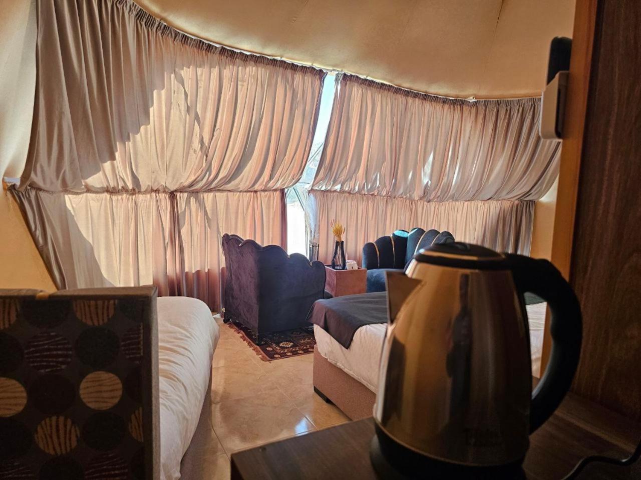 Wadi Rum Oscar Camp Екстер'єр фото