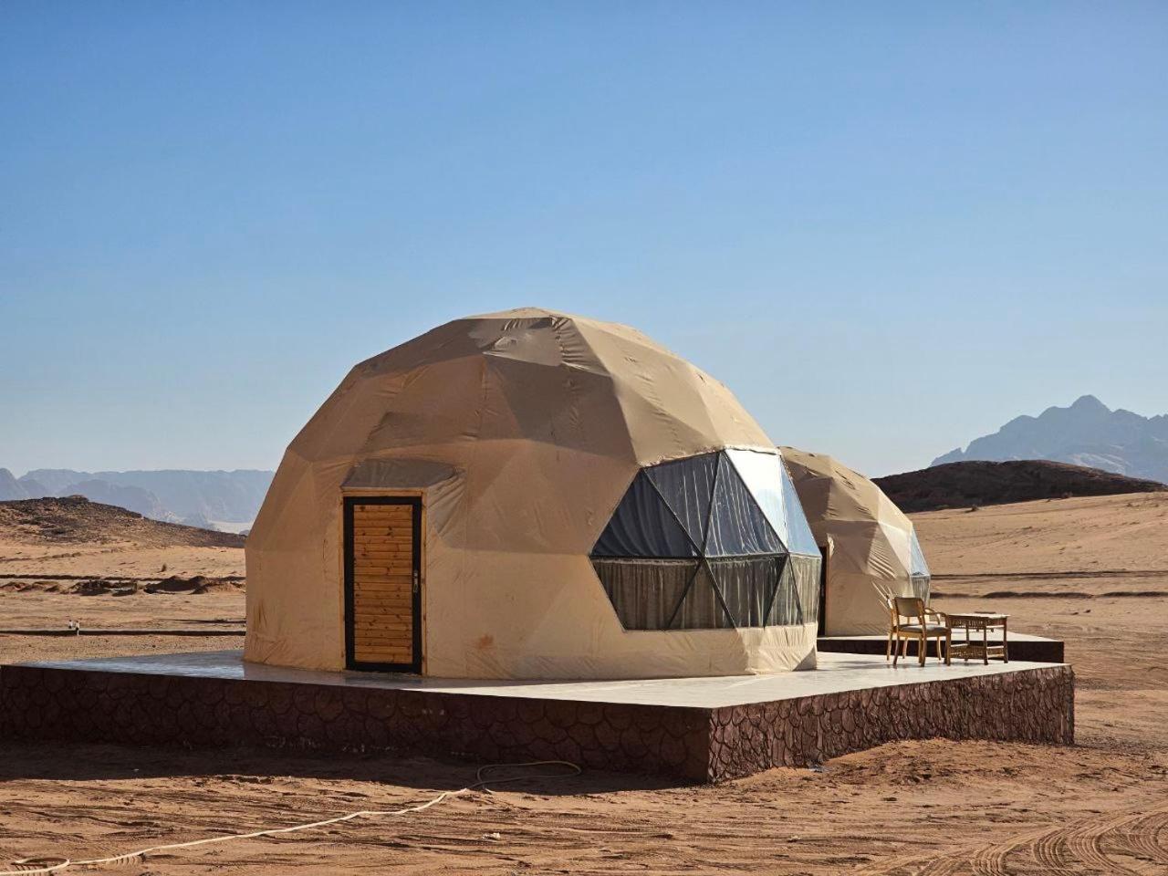 Wadi Rum Oscar Camp Екстер'єр фото