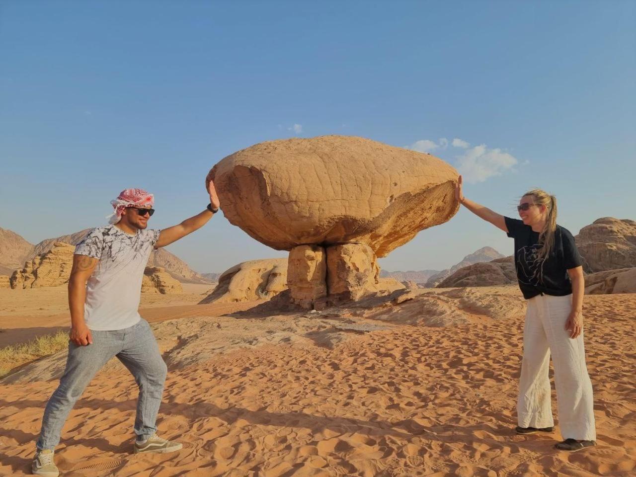 Wadi Rum Oscar Camp Екстер'єр фото