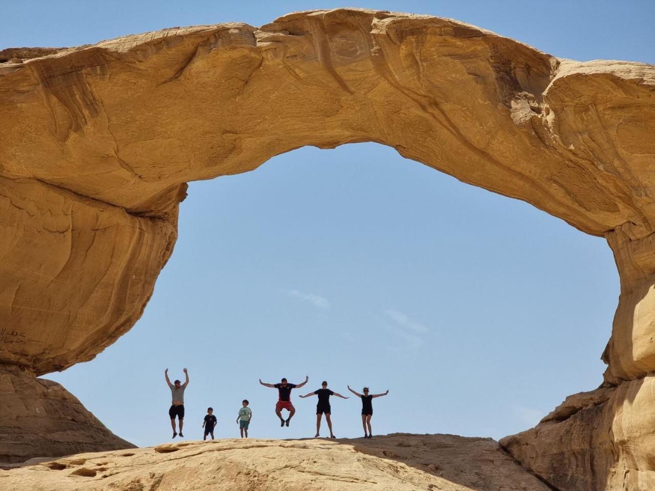 Wadi Rum Oscar Camp Екстер'єр фото