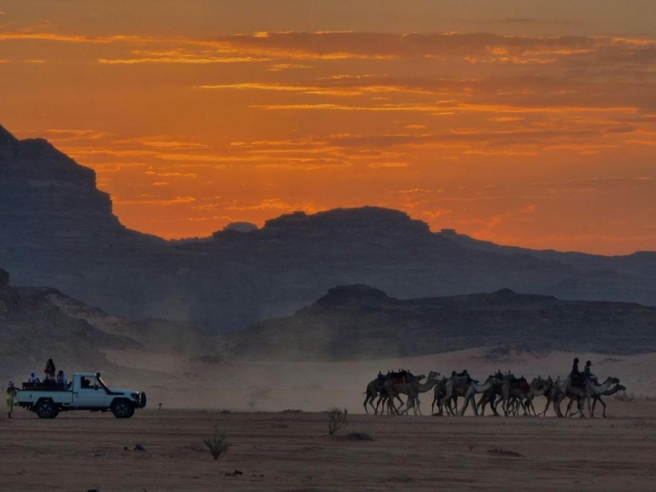 Wadi Rum Oscar Camp Екстер'єр фото
